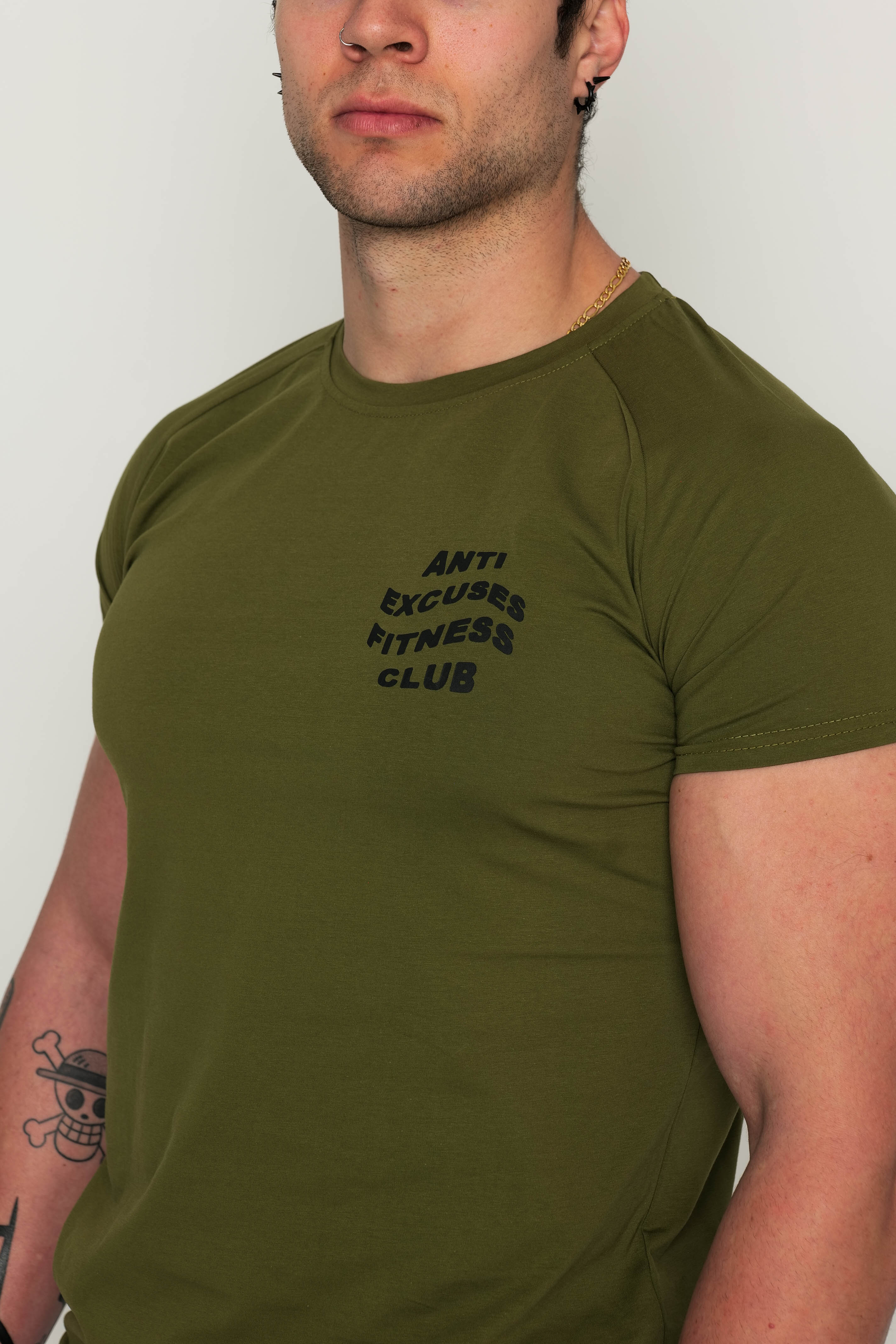 T-SHIRT - Anti Excuses Fitness Club