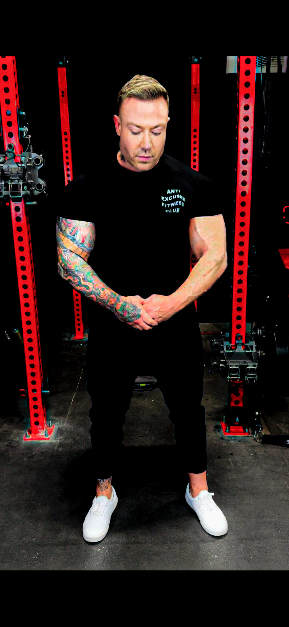 T-SHIRT - Anti Excuses Fitness Club