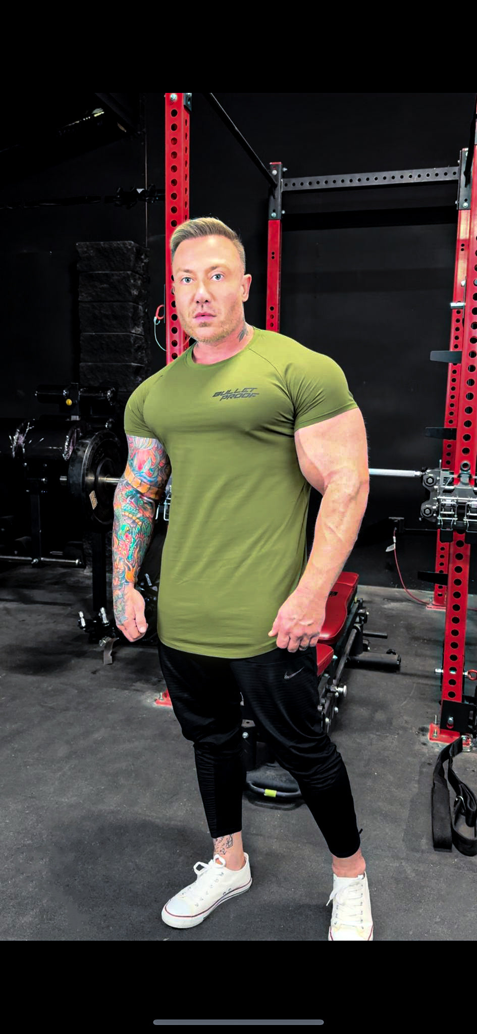T-SHIRT - Garage Gym Royalty